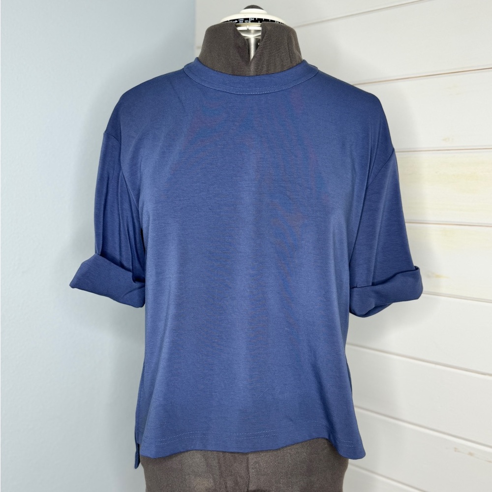 Club Monaco Short Sleeve Tee in Slate Blue